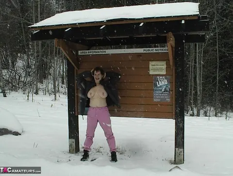 Misha Milf: Mature Redhead BBW Poses Nude Outdoors in the Snow Wearing Glasses – photo 1 of 20