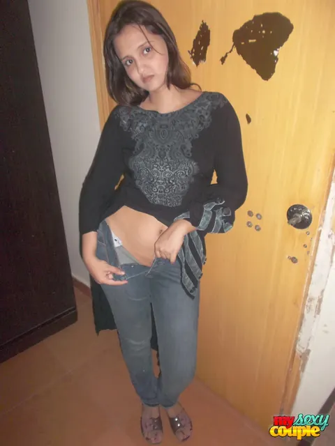 Indian Woman Strips Out of Her Jeans and Lace Bra – photo 6 of 12