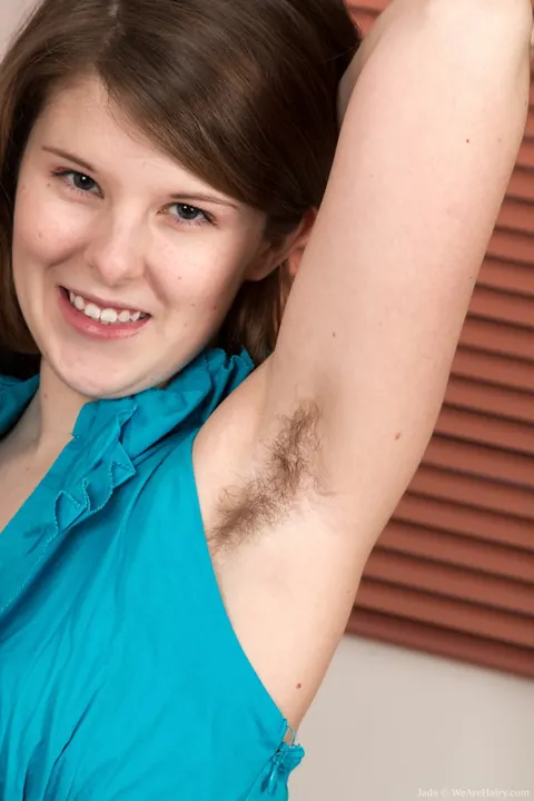 Thick Woman in a Dress Shows Her Hairy Pussy – photo 2 of 17