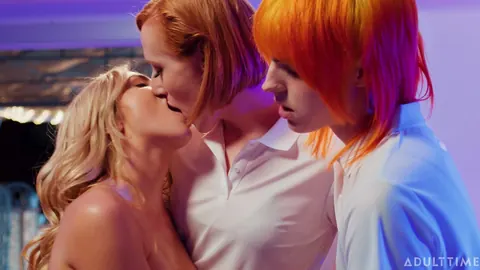 Trans Woman and Female Partner Pose Nude Together – photo 7 of 15