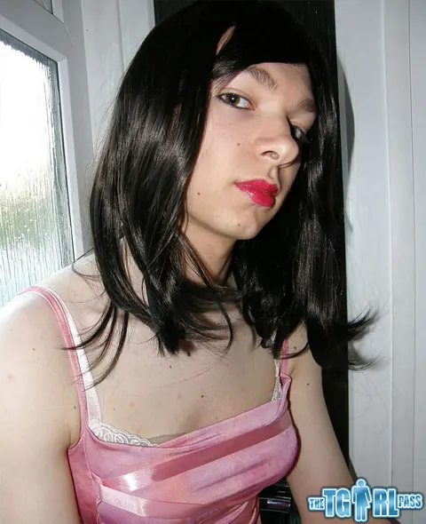 Trans Woman Undresses, Poses Naked, and Arches Back – photo 10 of 15