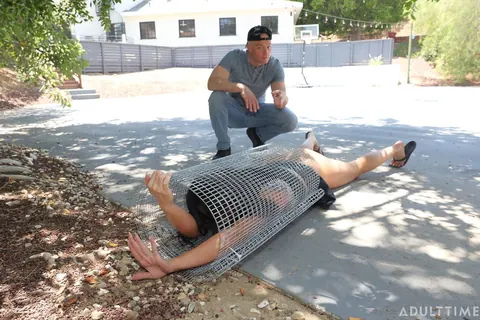 Jennifer White: MILF PAWG Gets Fucked Doggy Style Outdoors – photo 7 of 20