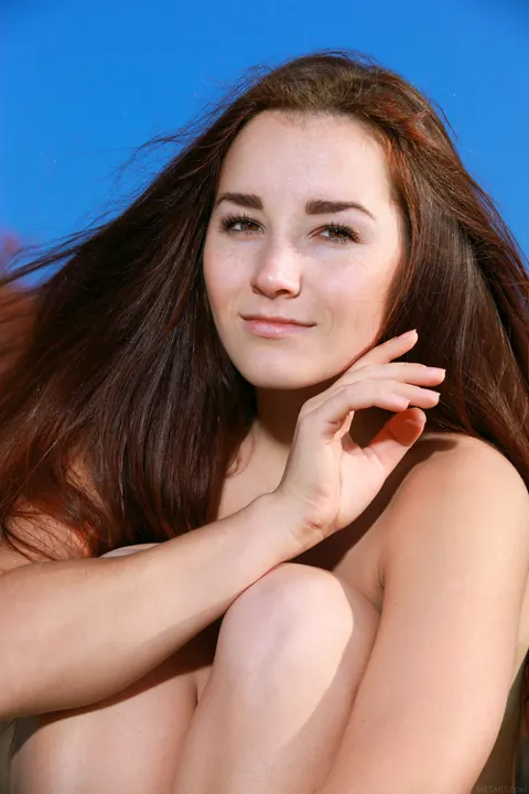 Stefany Sonri: Athletic Russian Redhead Poses Nude with Small Natural Tits – photo 21 of 21