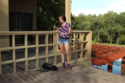 Sadie Grey: Petite Brunette Spreads Her Shaved Pussy in the Open Air – photo 2 of 21