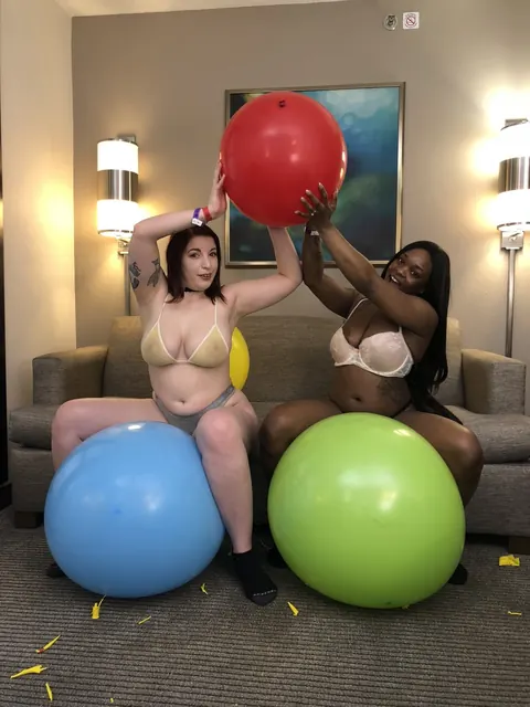 Kassey Starr: Curvy Ebony Lesbians Kiss and Grope in Lingerie – photo 4 of 20