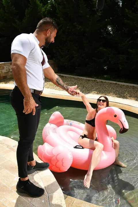 Brunette Pulls Bikini Aside for Anal Sex by the Pool – photo 7 of 21