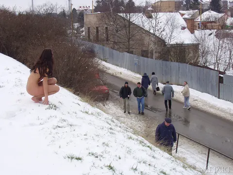 Brunette PAWG Undresses and Spreads Her Pussy in Public – photo 19 of 21