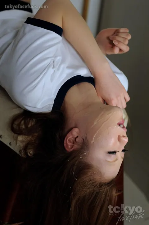 Sakamoto Hikari: Japanese Redhead Gives a Deepthroat and Takes a Facial – photo 15 of 16