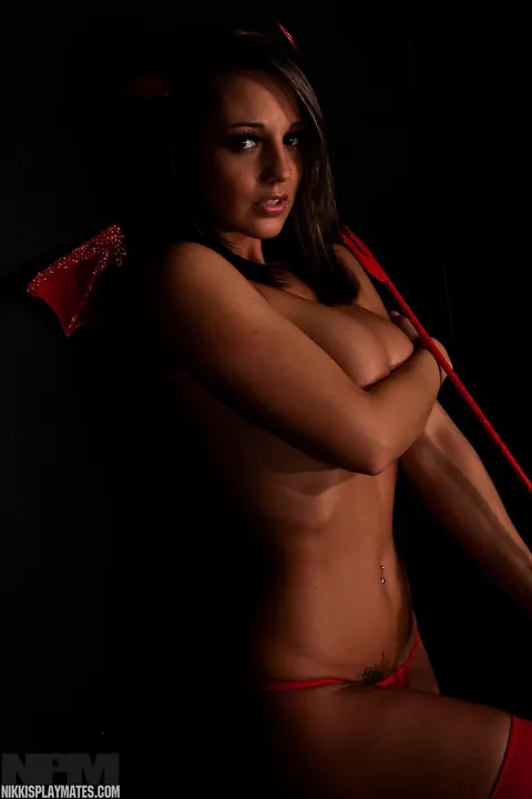 Nikki Sims: Busty Brunette MILF Reveals Stockings in Halloween Costume – photo 14 of 15