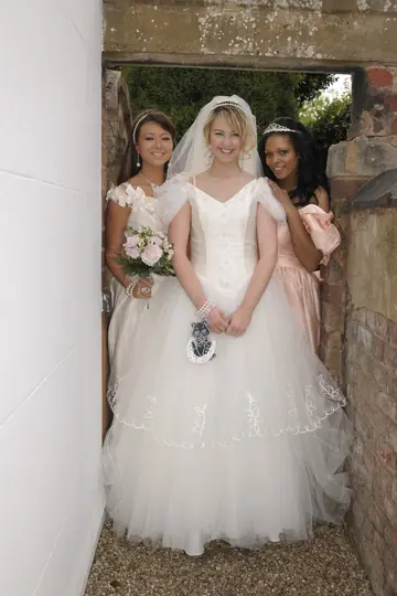Ebony Brunette MILF Bride in Lesbian Threesome Outdoors
