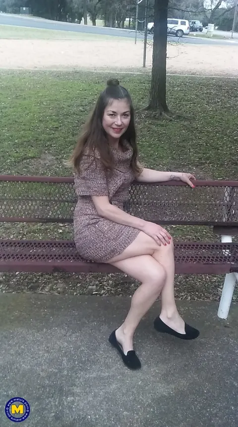 Olivia Johnson: European Brunette MILF Spreads Her Hairy Pussy Outdoors – photo 5 of 11