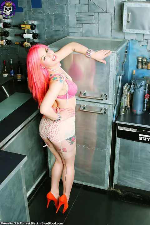 Annalee Belle: Tattooed Redhead PAWG Strips Out of Her Lingerie in the Kitchen – photo 5 of 15