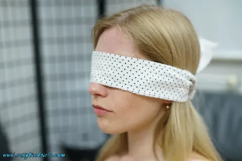 Blonde Woman Tied Up and Spreads Her Pussy – photo 3 of 16