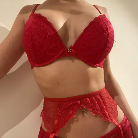 Petite Lingerie Model Flaunts Her Big Tits and Round Ass – photo 7 of 20