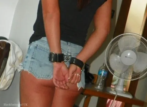 Thick Redhead Hogtied in Denim Shorts and Heels Spreads Her Ass – photo 7 of 14