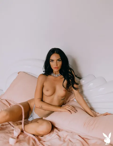 Ashlyn Chere: Brunette with Natural Tits Strips Nude in the Bedroom – photo 10 of 21