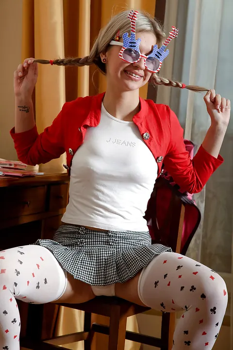Pigtailed Babe Strips Out of Her Panties and Rides a Huge Dildo – photo 1 of 16