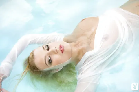 Chantal H: Tall Blonde with Big Natural Tits Poses Nude by the Pool – photo 7 of 15