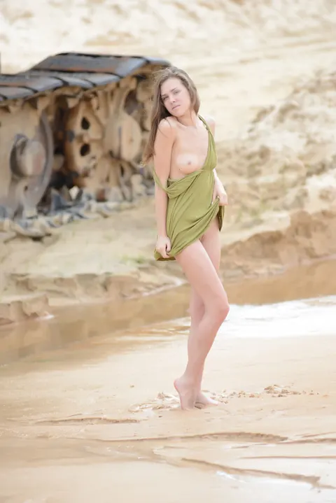 Rumba: PAWG Brunette Undresses and Spreads Her Pussy and Ass Outdoors – photo 1 of 21