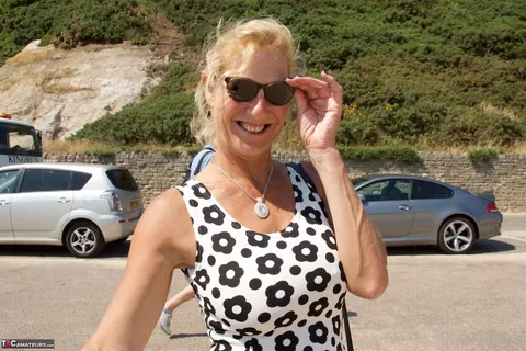 Molly Maracas: Thick Blonde MILF Strips Out of Her Skirt on the Beach – photo 2 of 16