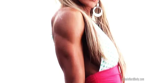 Abby Marie: Blonde MILF Shows Off Muscles in a Dress Outdoors – photo 4 of 21