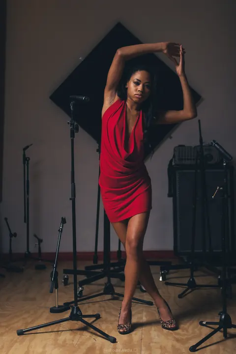Ebony Brunette Poses in a Skirt – photo 17 of 21
