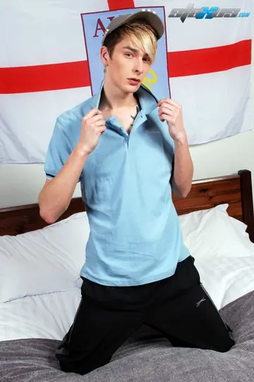 Slim Twink Gets Barebacked by Black Lover in the Bedroom