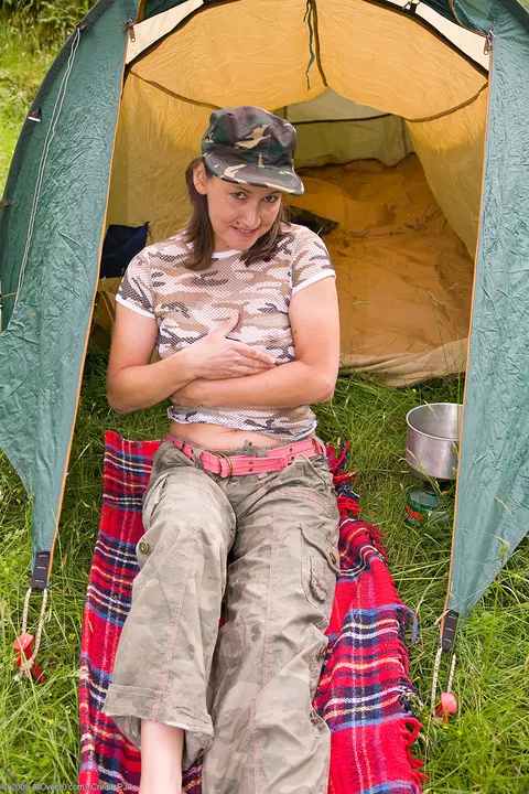 Brunette MILF Undresses and Spreads Outdoors at a Camping Site – photo 2 of 20