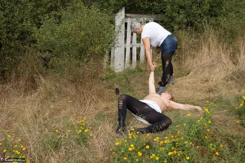 Speedy Bee: Curvy British Brunette Restrained in Pantyhose Outdoors – photo 1 of 16