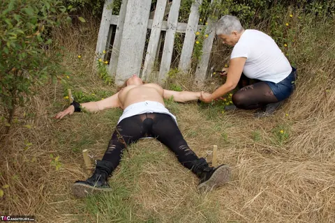 Speedy Bee: Curvy British Brunette Restrained in Pantyhose Outdoors – photo 4 of 16