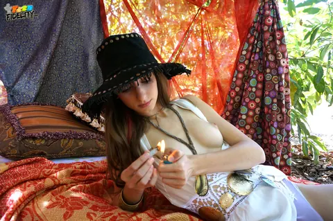 Willow Hayes: Skinny Brunette Bares Her Boobs Before Smoking in the Forest – photo 10 of 17