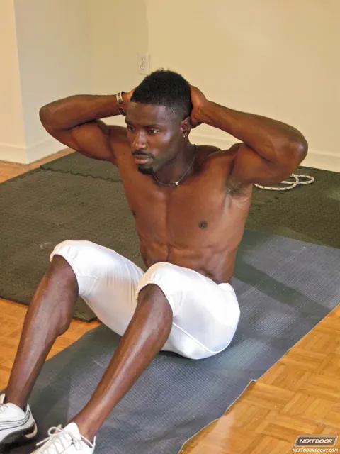 Athletic Guy Uses a Dildo in the Gym After His Workout – photo 3 of 20