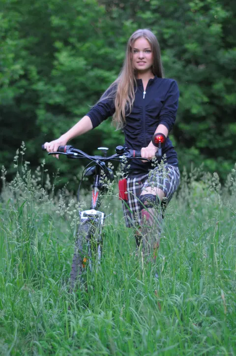 Bridgit A: Redhead Rides a Bicycle Pantyless and Spreads Outdoors – photo 20 of 20