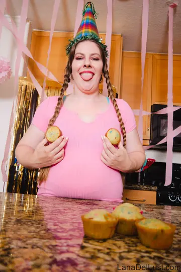 Brunette BBW with Big Natural Tits Poses in Holiday Kitchen