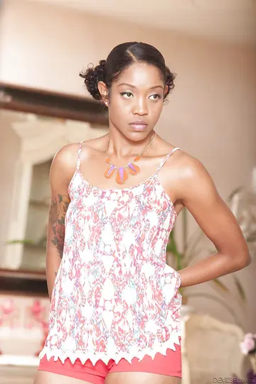 Ebony Brunette Strips Out of Her Shorts and Lingerie in Heels