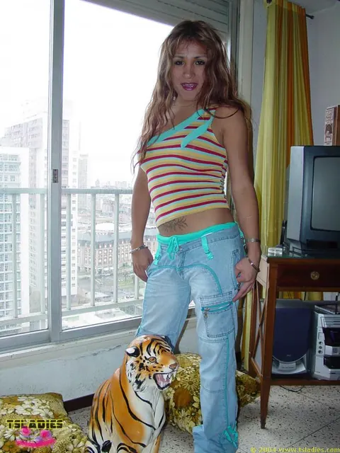 Trans Woman Strips Out of Her Jeans and Poses Nude Front and Back – photo 6 of 16