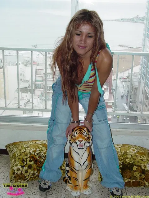Trans Woman Strips Out of Her Jeans and Poses Nude Front and Back – photo 4 of 16
