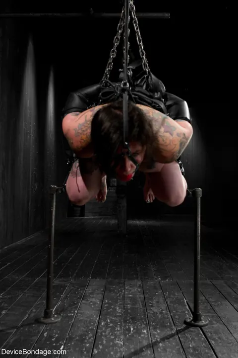 Kathryn Dupri: Tall Brunette with Big Tits Uses a Dildo in Bondage – photo 4 of 21