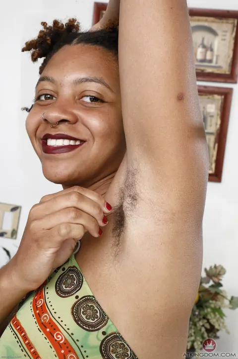 Oya: Hairy Ebony Brunette Shows Her Natural Tits and Bush – photo 2 of 21