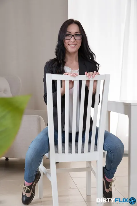 Nika Charming: Slim Russian Brunette in Glasses Strips on the Table for Anal and a Facial – photo 2 of 20