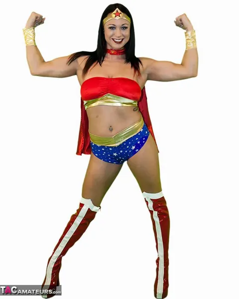 Isis Haze: Brunette MILF Flaunts Her Big Natural Tits in Latex Costume – photo 8 of 19