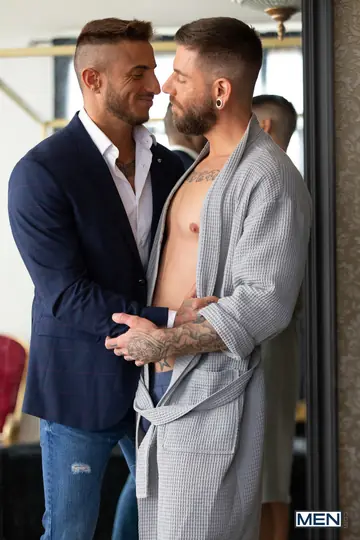 Two Men Suck and Fuck Each Other in Hardcore Gay Sex