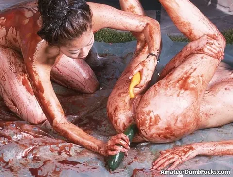 Ayako Tamura: Skinny Japanese Lesbians Kiss and Finger in Bikinis Outdoors – photo 9 of 20