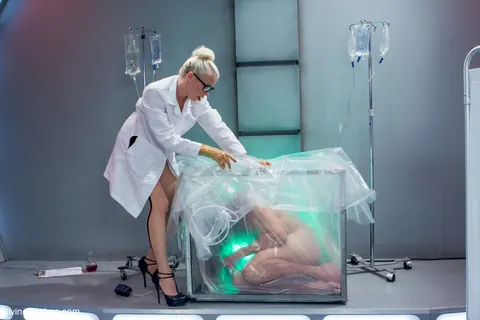 Lorelei Lee: Blonde MILF in Stockings and Heels Dominates in BDSM Uniform – photo 2 of 20