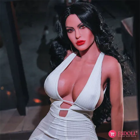 Tall Black-Haired Woman Reveals Her Big Tits – photo 4 of 21