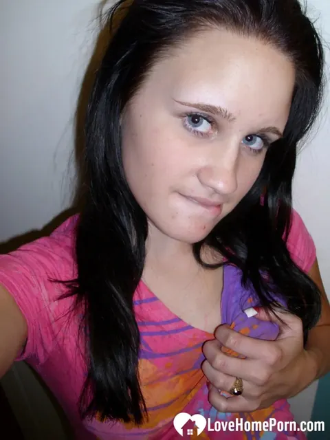 Brunette Poses Nude and Displays Her Natural Tits and Ass – photo 8 of 20