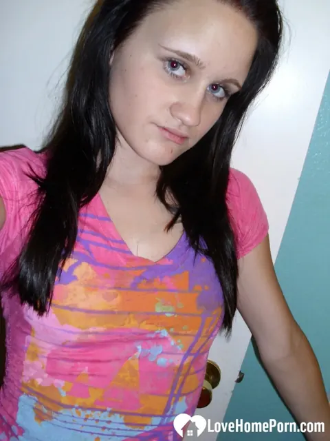 Brunette Poses Nude and Displays Her Natural Tits and Ass – photo 1 of 20