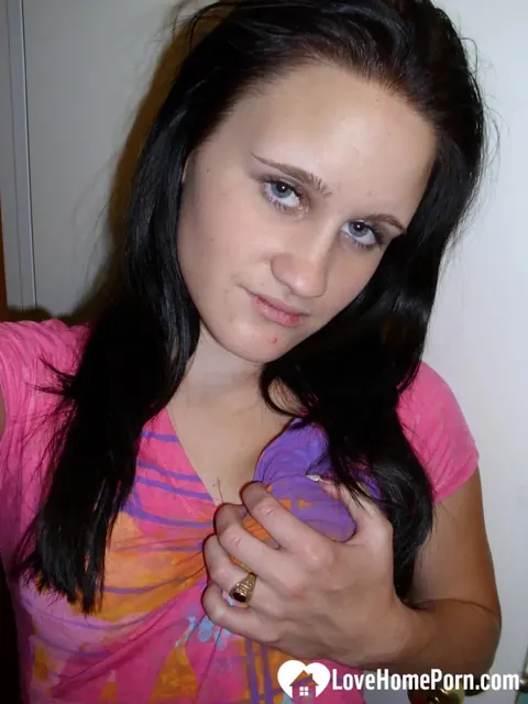 Brunette Poses Nude and Displays Her Natural Tits and Ass – photo 7 of 20