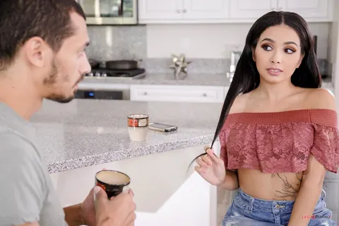 Aaliyah Hadid: Slim Ebony Brunette Takes Anal and a Cumshot – photo 6 of 21