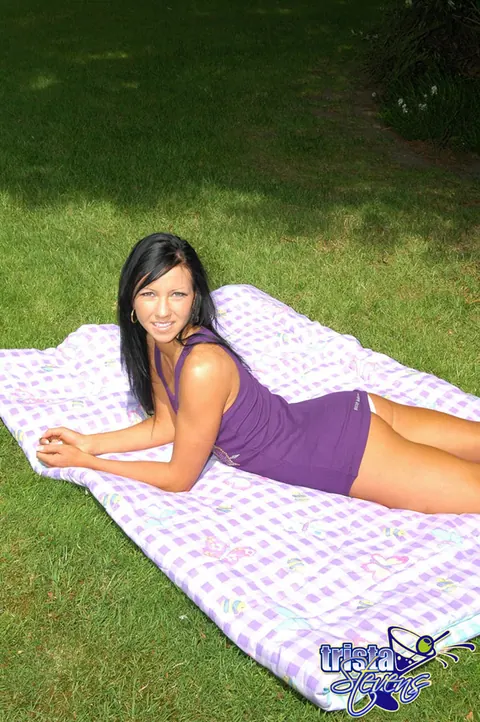 Trista Stevens: Brunette PAWG Peels Down Her Panties Outdoors – photo 2 of 12